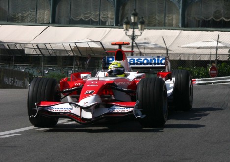 Er Ralf Schumacher på vej ud, eller får han en ny chance i næste sæson?